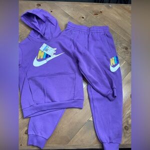 Nike Kids Purple Sweatpants & Joggers Set